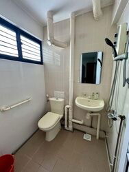 Blk 215 Bukit Batok Street 21 (Bukit Batok), HDB 3 Rooms #566088161